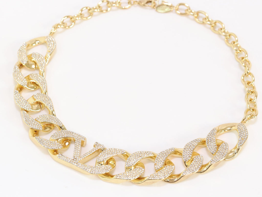 Alphabet V Chunky gold linked chain with CZ