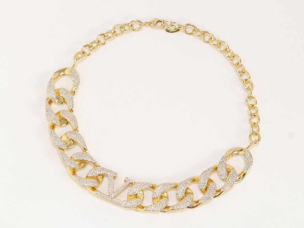 Alphabet V Chunky gold linked chain with CZ