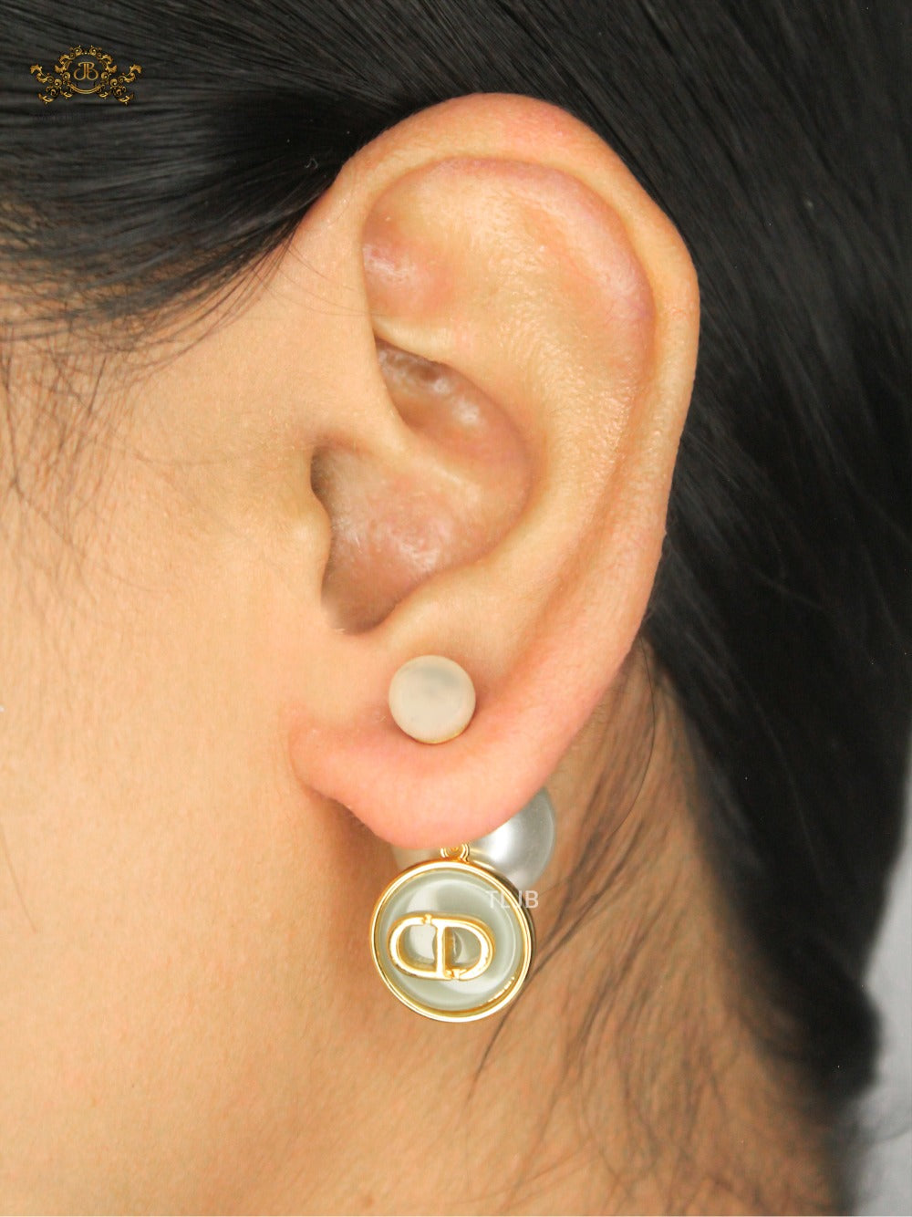 alphabet CD combo web pastel green pearl bomber earrings