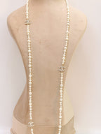 Double C pearl long chain