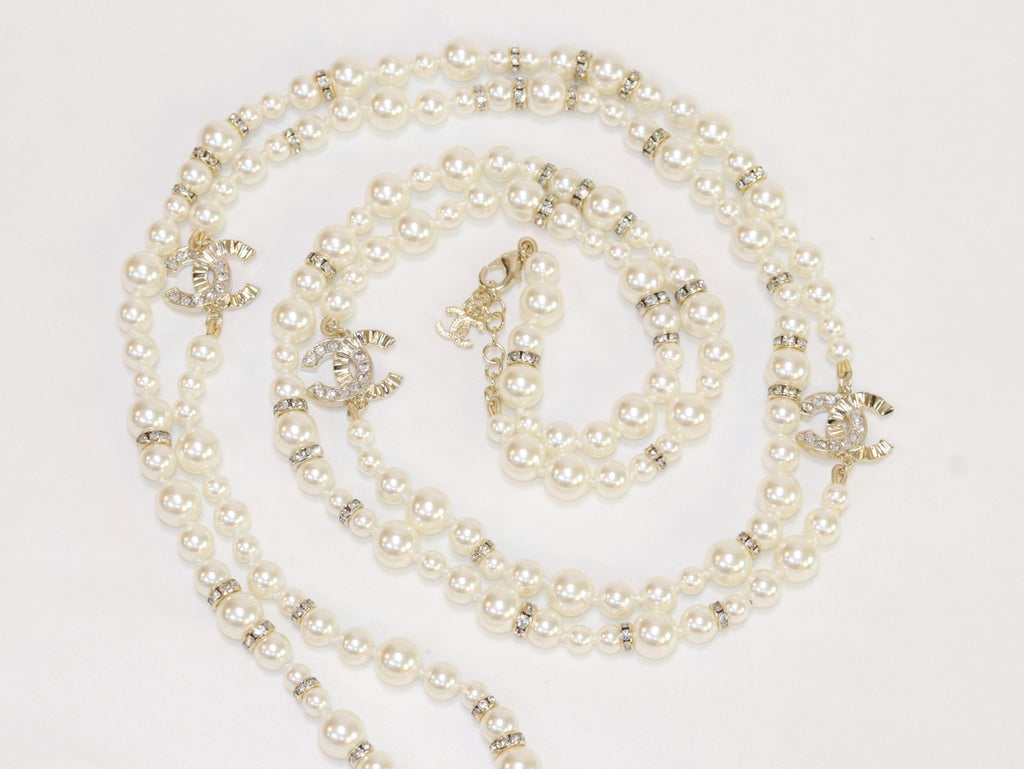 Double C pearl long chain