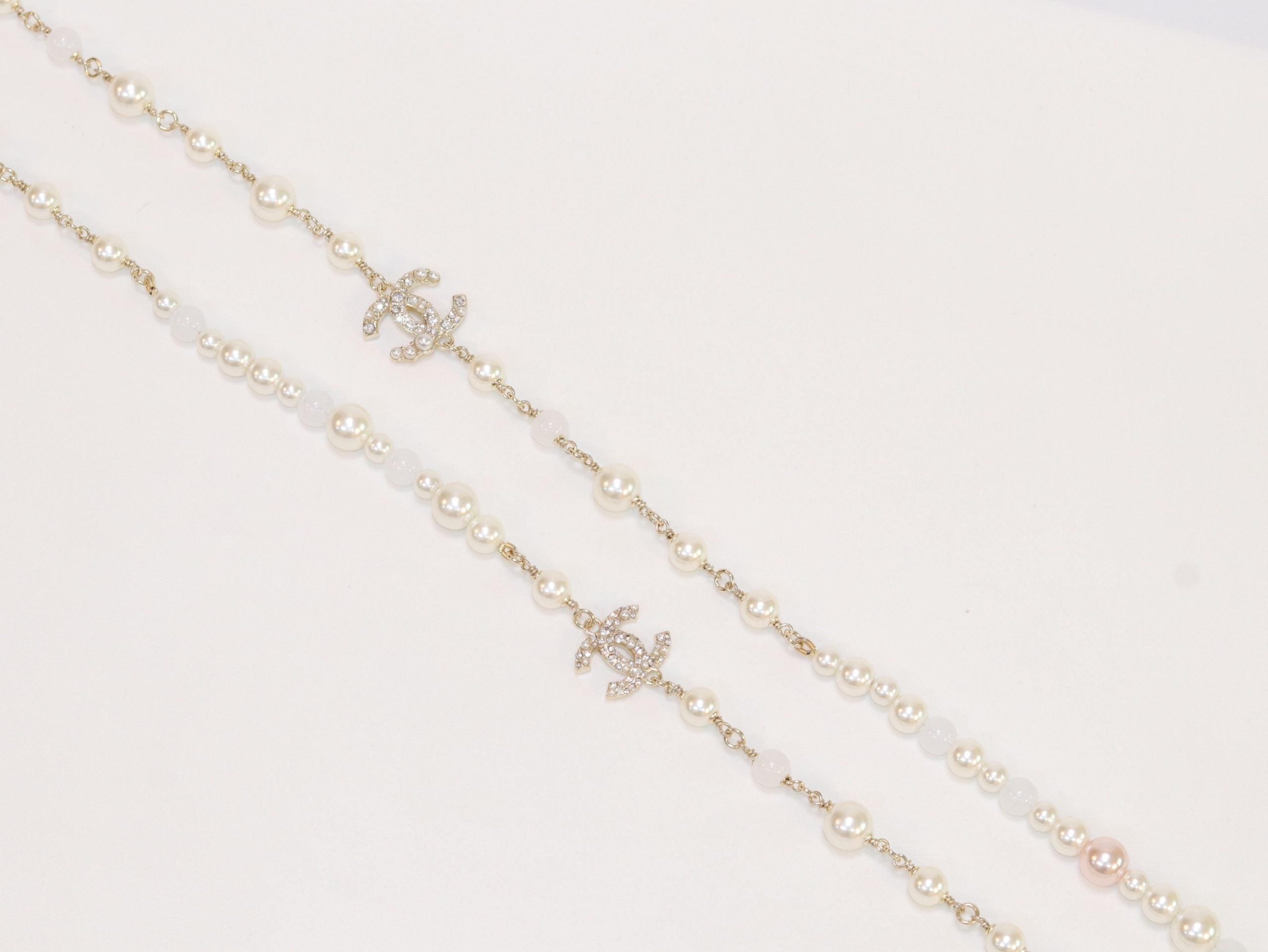 Double C small pearl chain