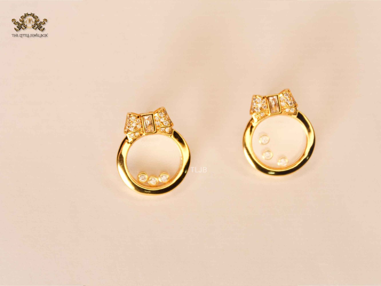 Bow ringed gold happy diamond earrings CHPRD