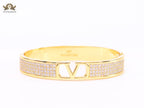 Alphabet V cz and gold bracelet