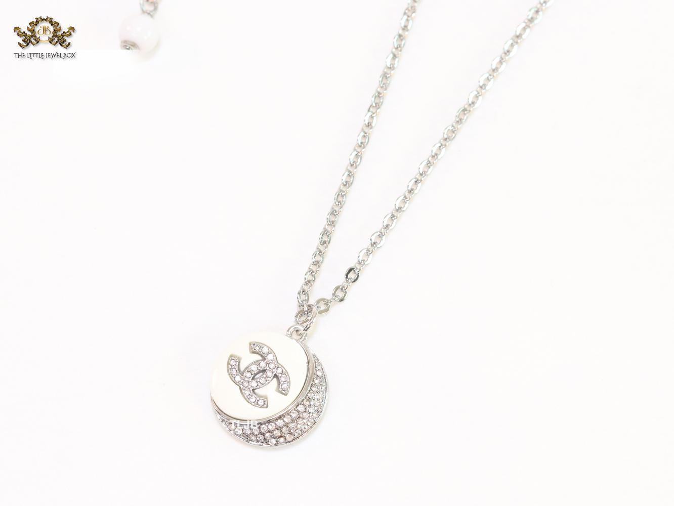 Double C cz and white enamel platinum round chain