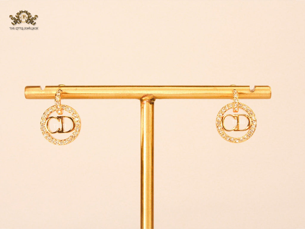 Alphabet CD Halo Drops gold