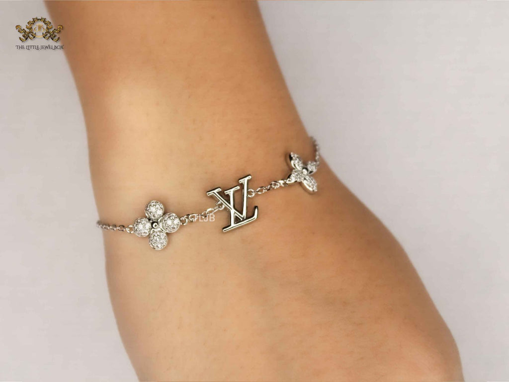 alphabet LV twin flower bracelet platinum