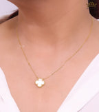 Sleek gold pearl white clover chain