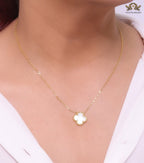 Sleek gold pearl white clover chain