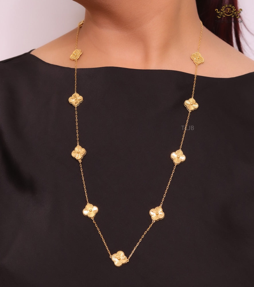 Gold clover necklace and earrings set