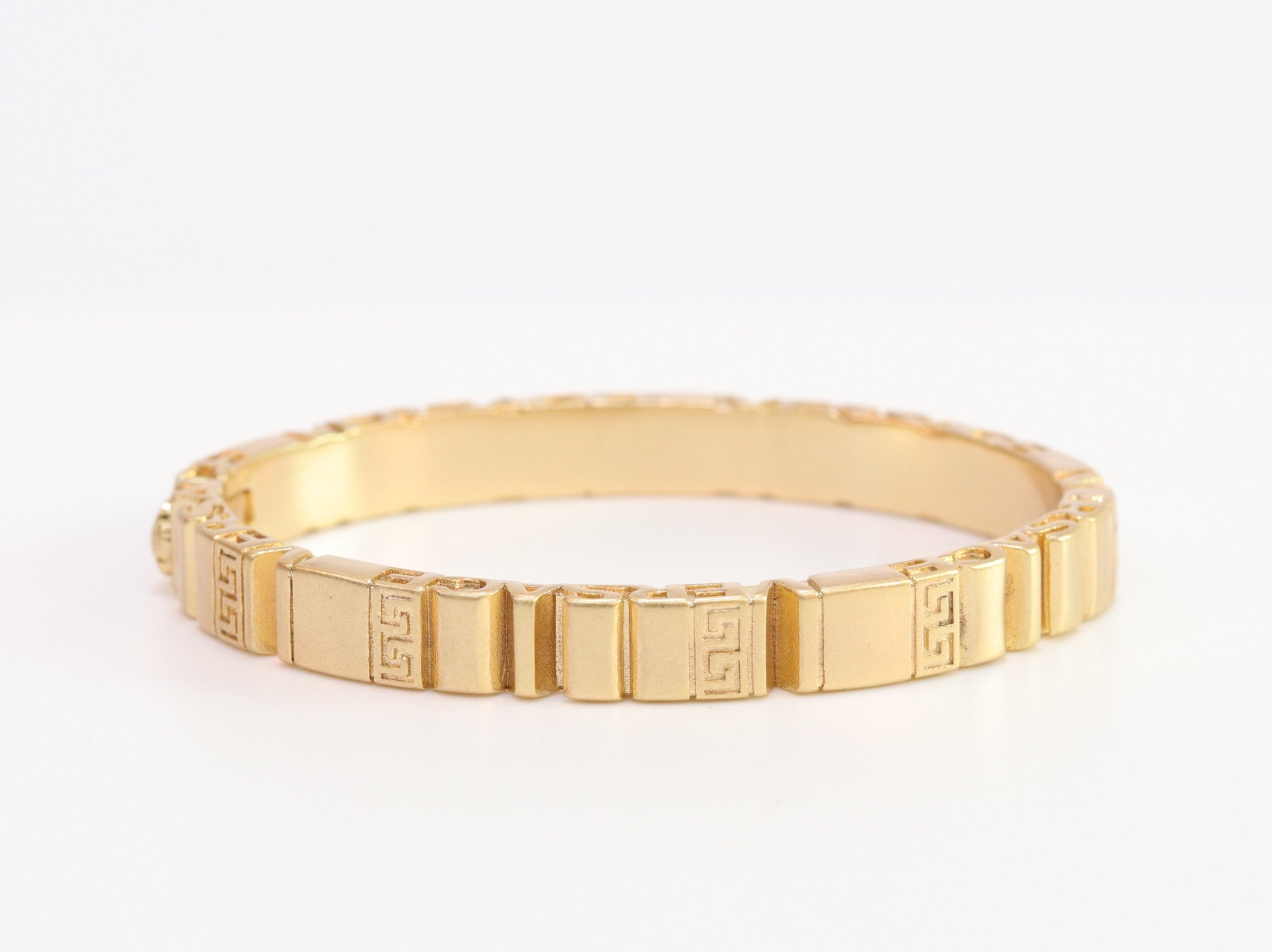 Medusa gold plated open bracelet