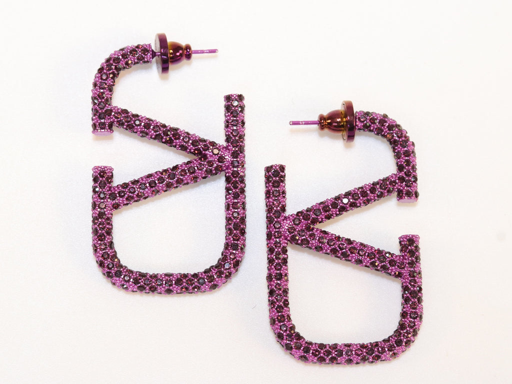 Alphabet V purple cz rectagular hoops 45 mm