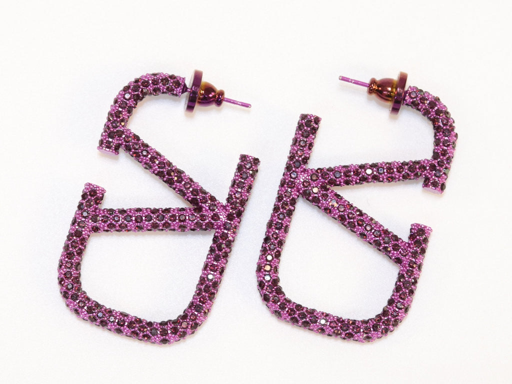 Alphabet V purple cz rectagular hoops 45 mm