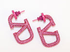 Alphabet V pink cz rectangular hoops 29 mm