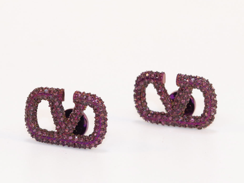 Alphabet V purple cz studs