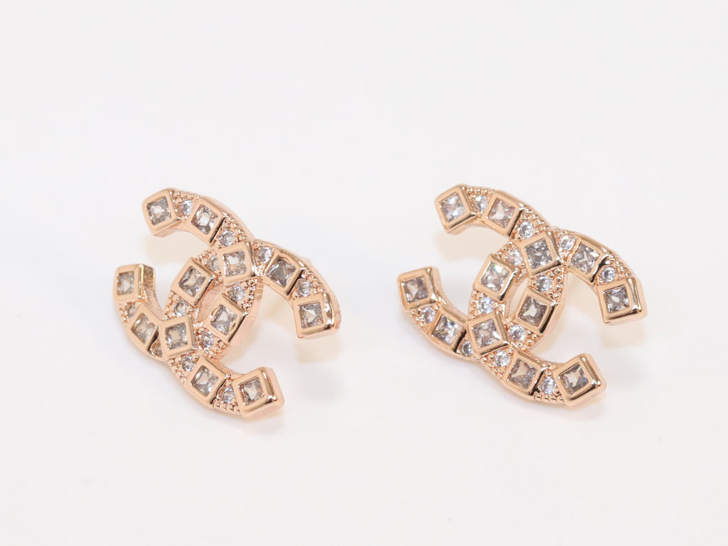 Double C rose gold studs