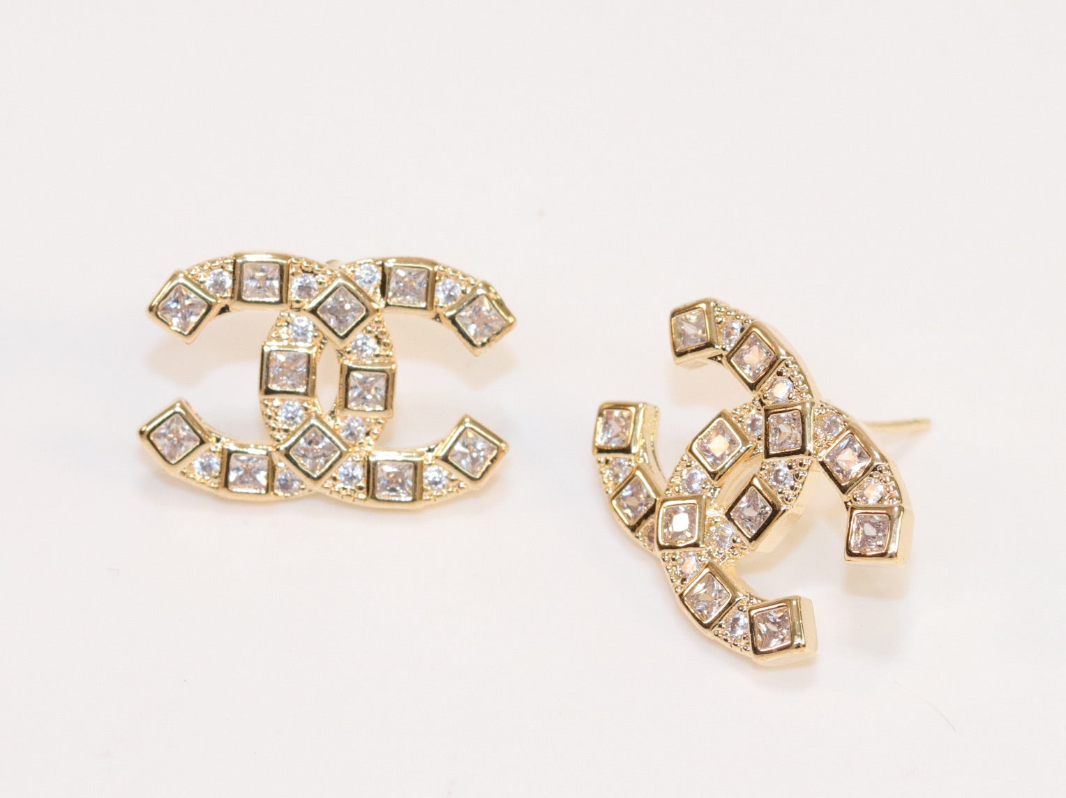 Double C gold studs