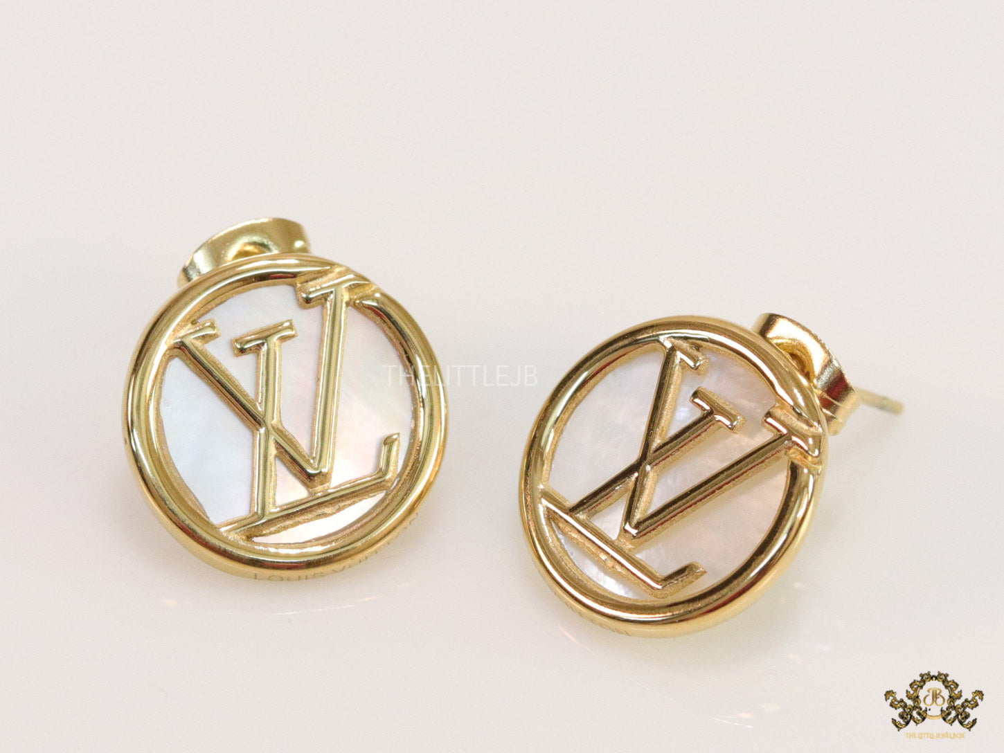 Gold plated alphabet stud earrings with MOP