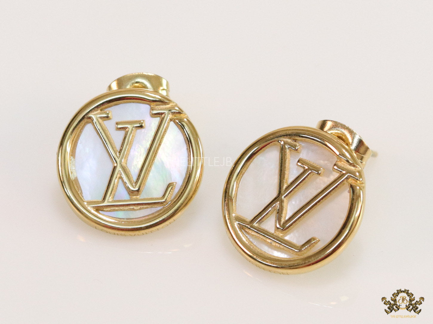 Gold plated alphabet stud earrings with MOP