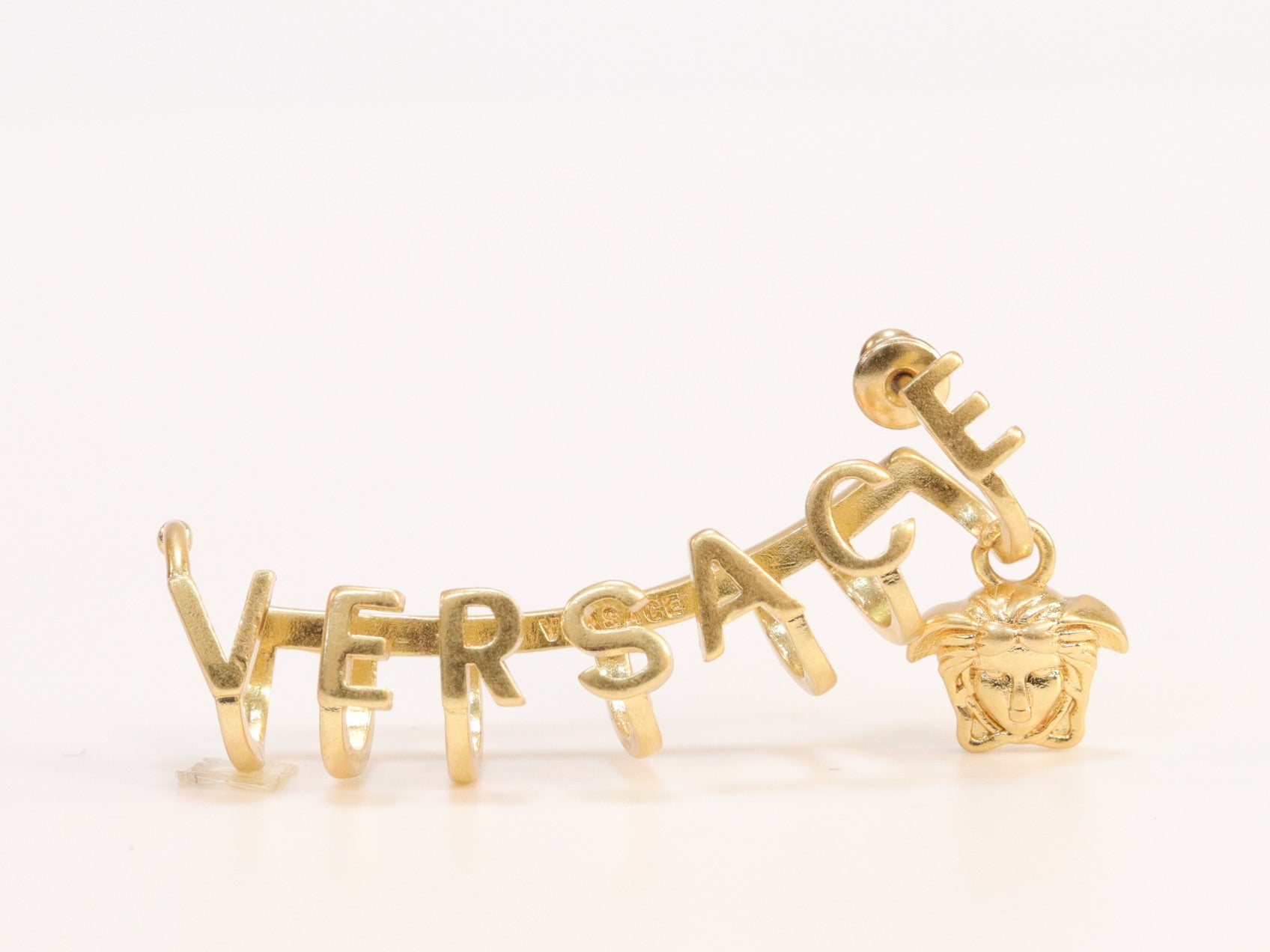 Alphabet Medusa earcuff (single)