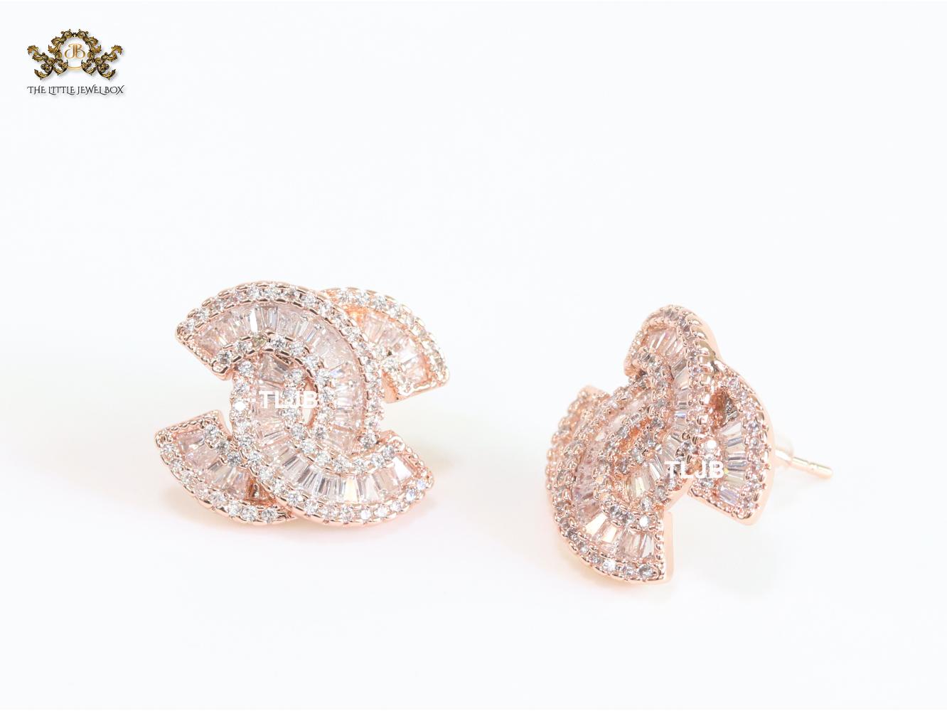 Double C baguette studs - Rose gold