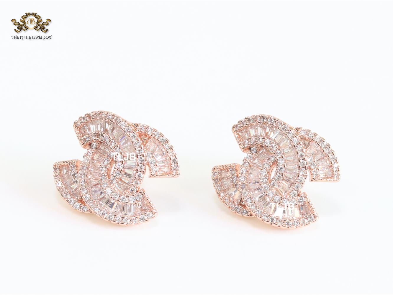 Double C baguette studs - Rose gold