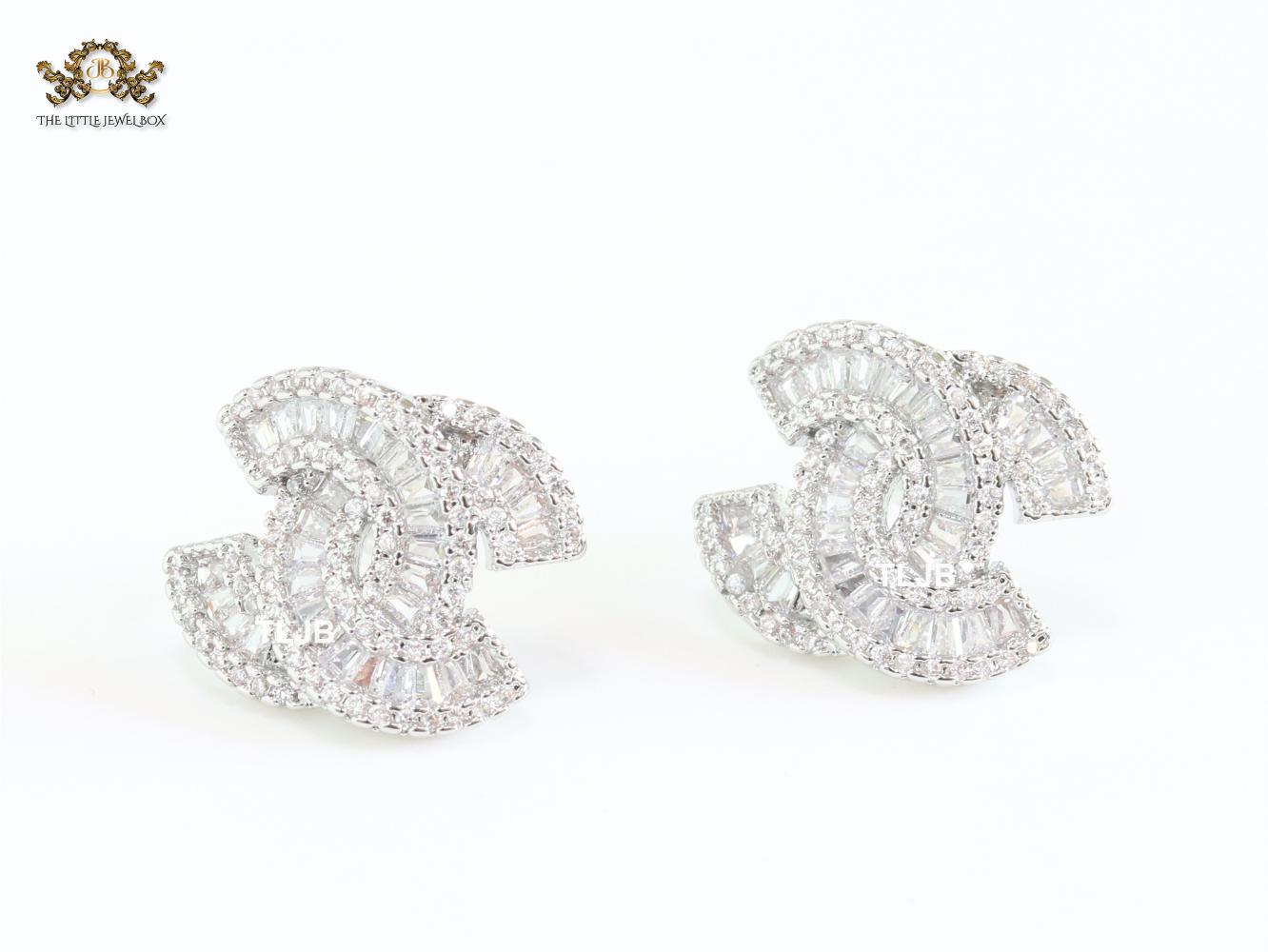 Double C baguette studs - Platinum plated