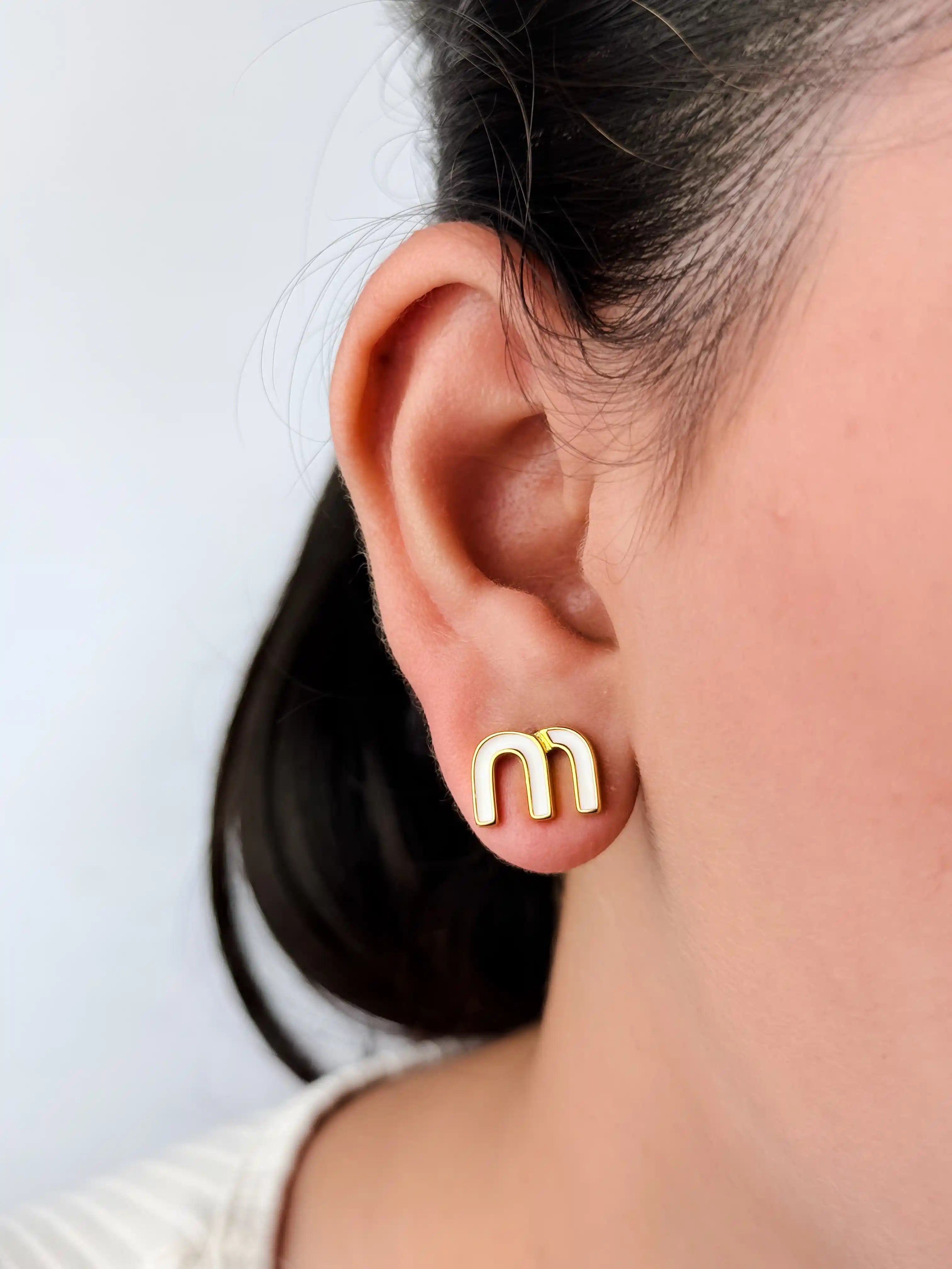 White Alphabet M Stud Earrings