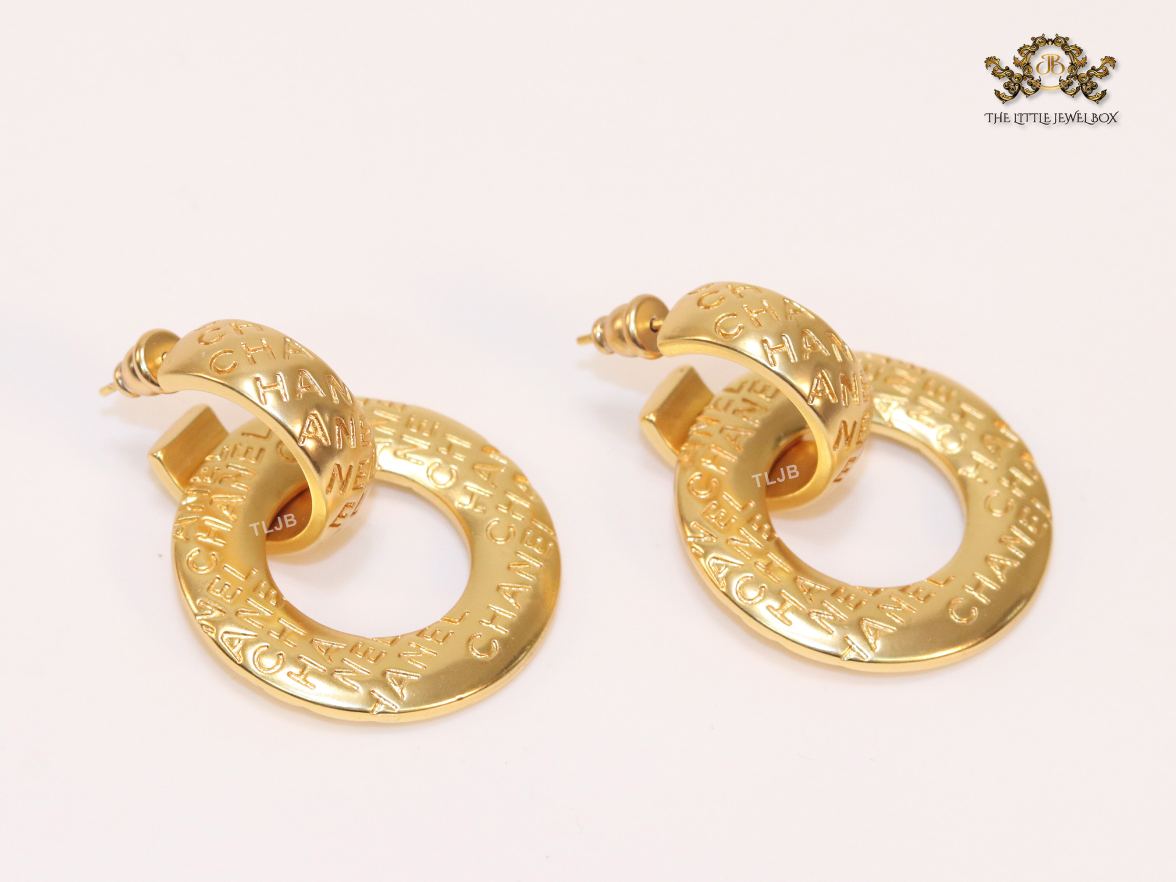 Detachable hoops