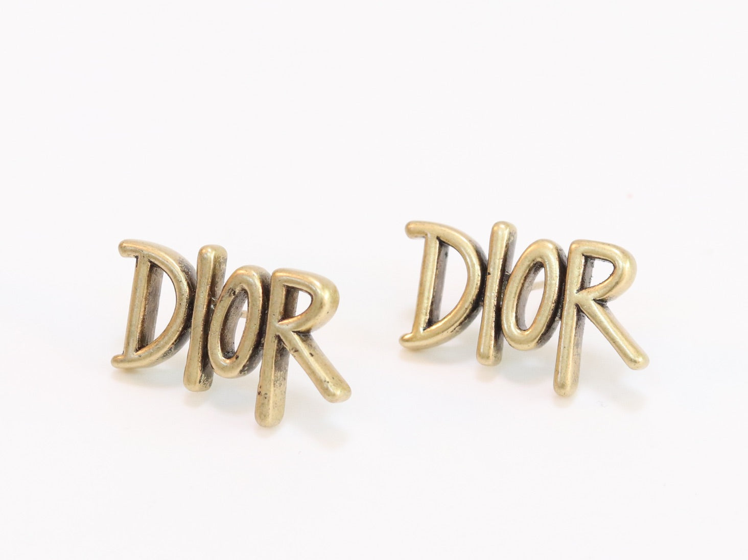 Rustic copper Alphabet C and D earrings
