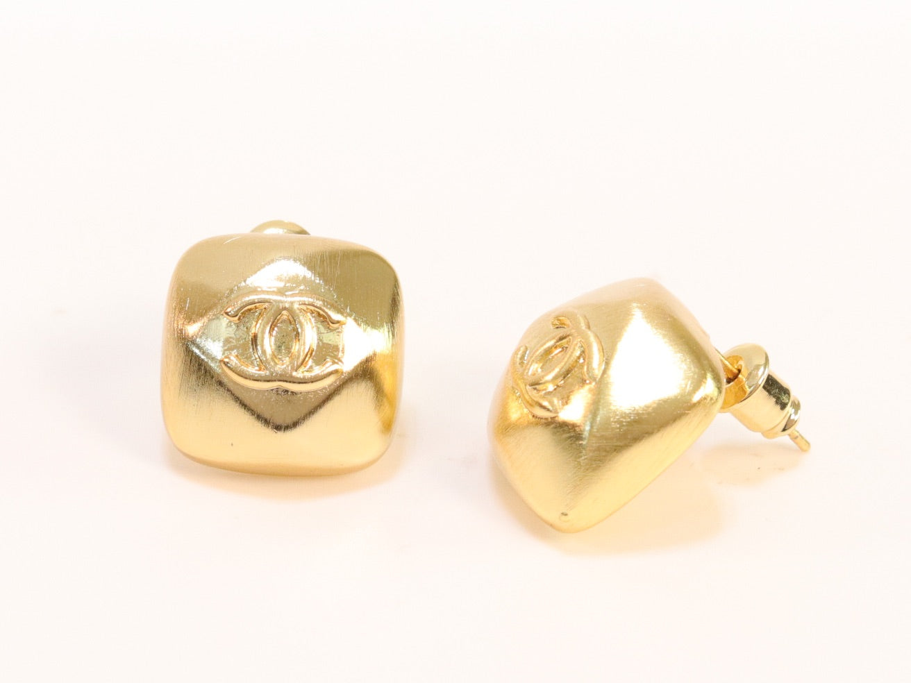 Double C matte gold studs