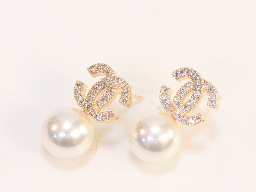 Double C cz pearl drops