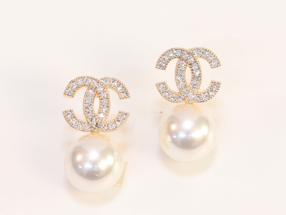 Double C cz pearl drops