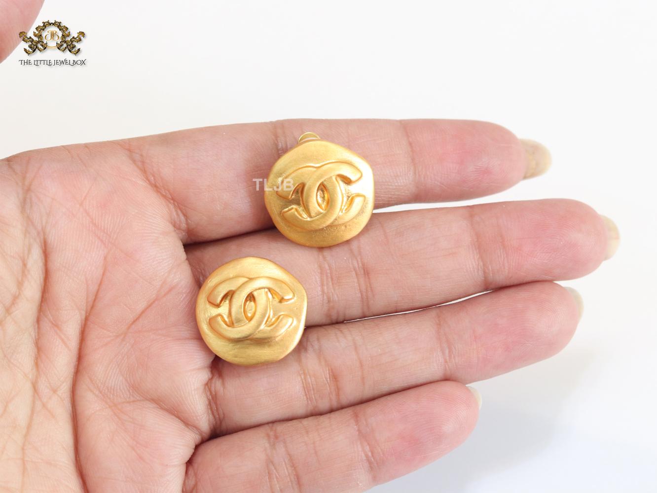 Double C gold clip on studs- small