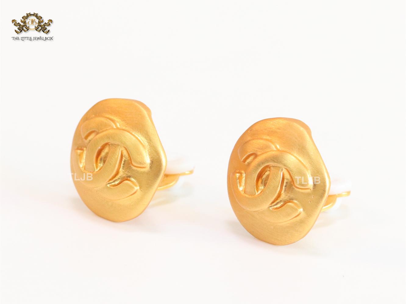 Double C gold clip on studs- small