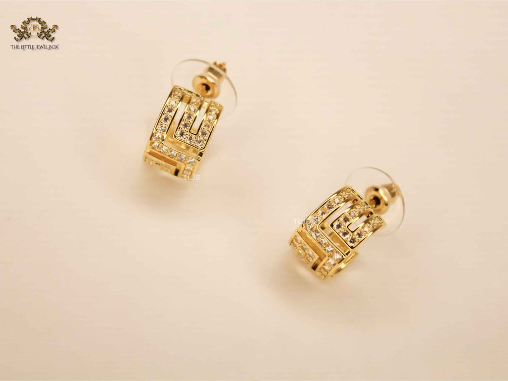 Medusa mesh motif small diamond hoops