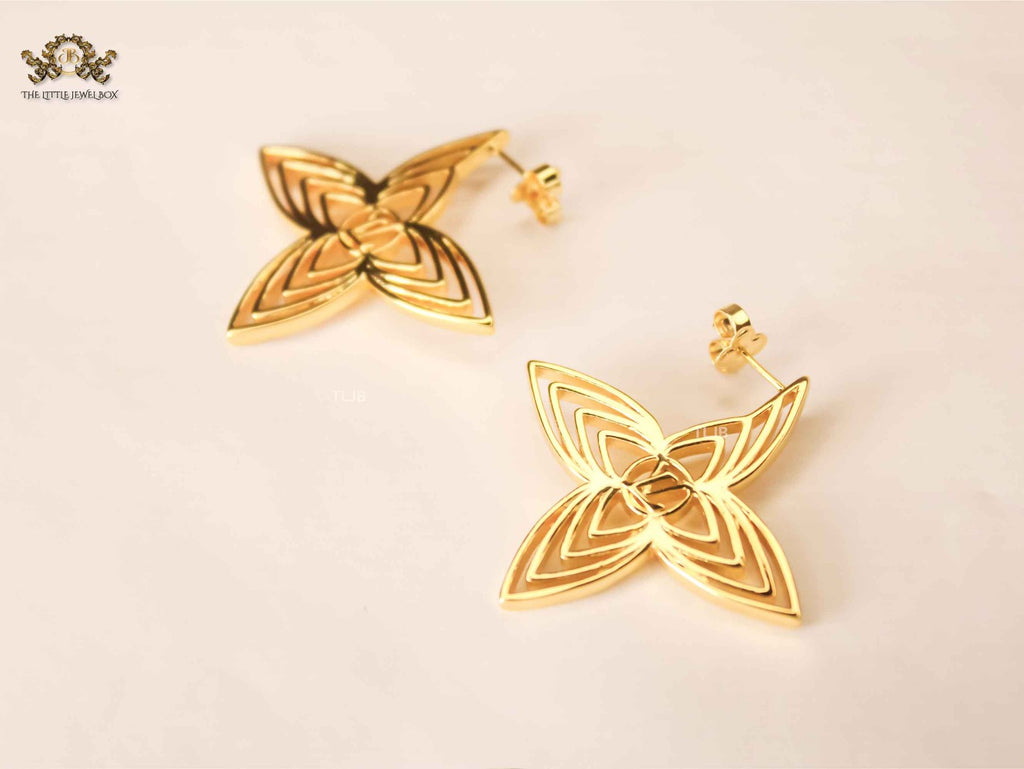 Alphabet L&V gold spike flower earrings