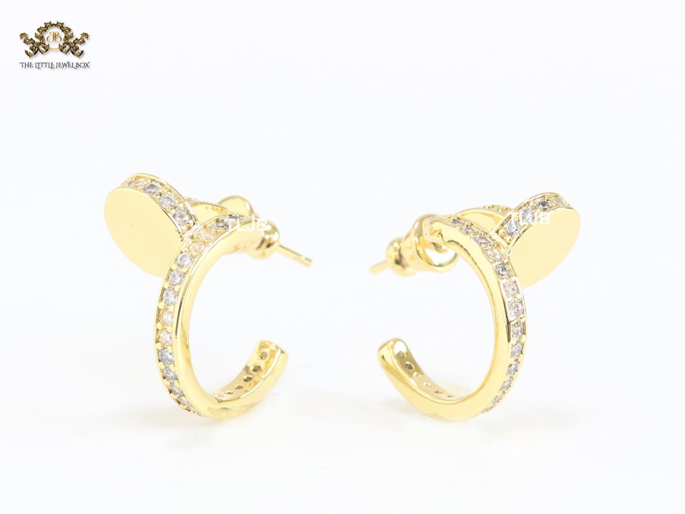Gold screw hoops