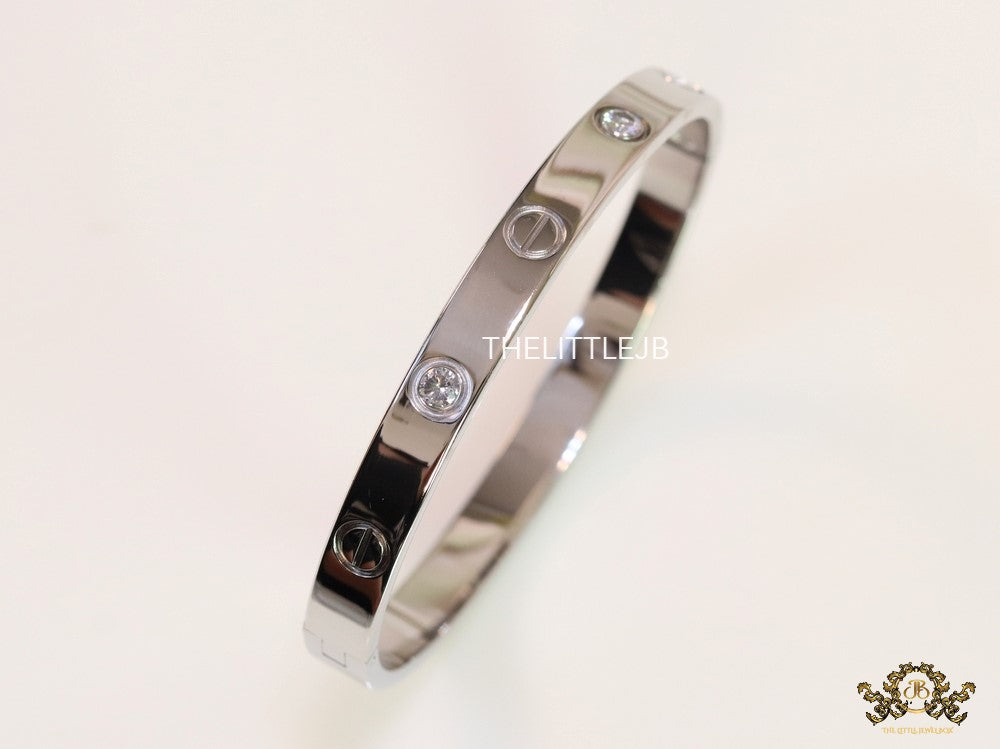 Men's platinum Screw and diamond oval shaped openable bracelets