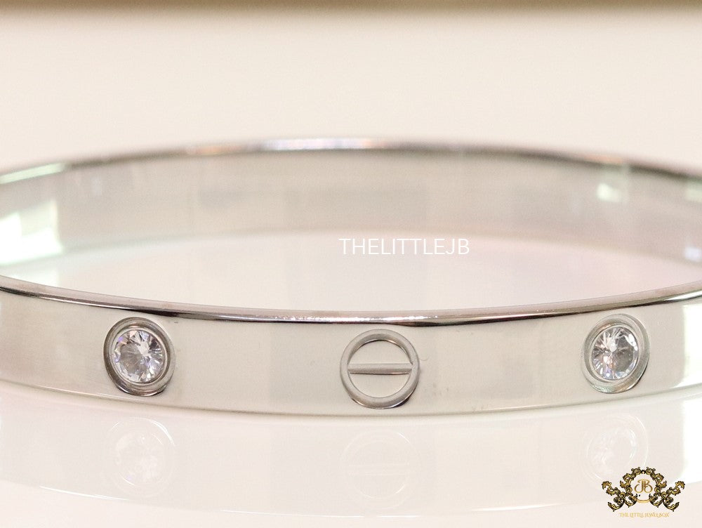 Men's platinum Screw and diamond oval shaped openable bracelets