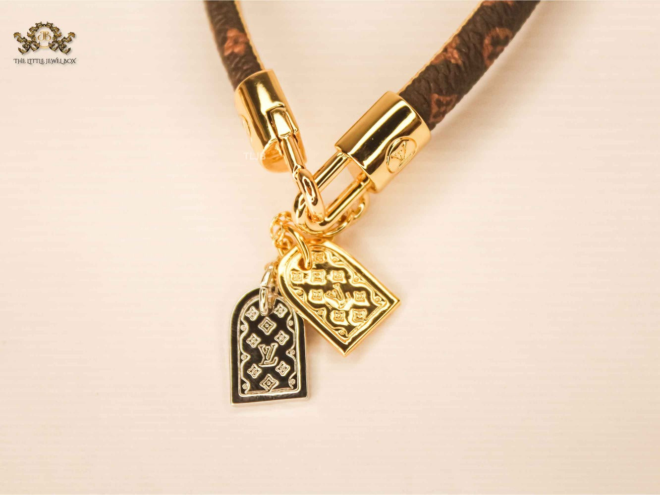 Alphabet L&V combo charm monogram leather bracelet