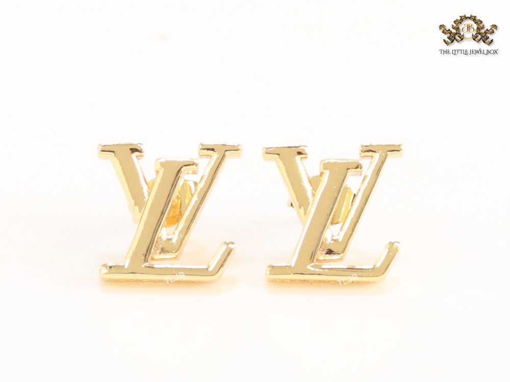 Alphabet L gold studs
