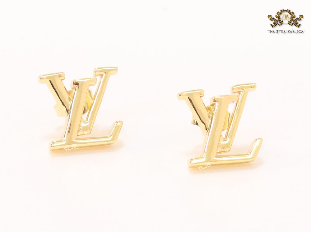 Alphabet L gold studs