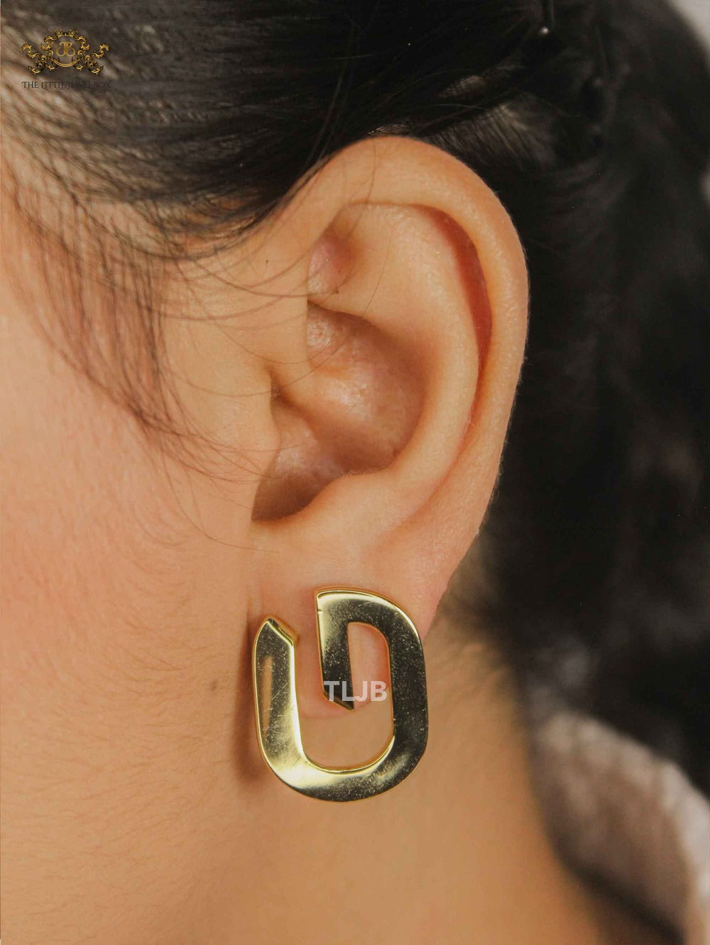 Alphabet G Golden Curve Studs