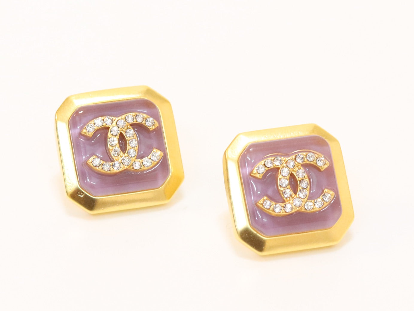 Square purple enamel Double C gold earrings