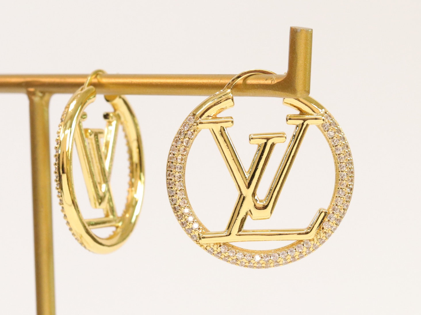 L and V cz gold hoops 40 mm