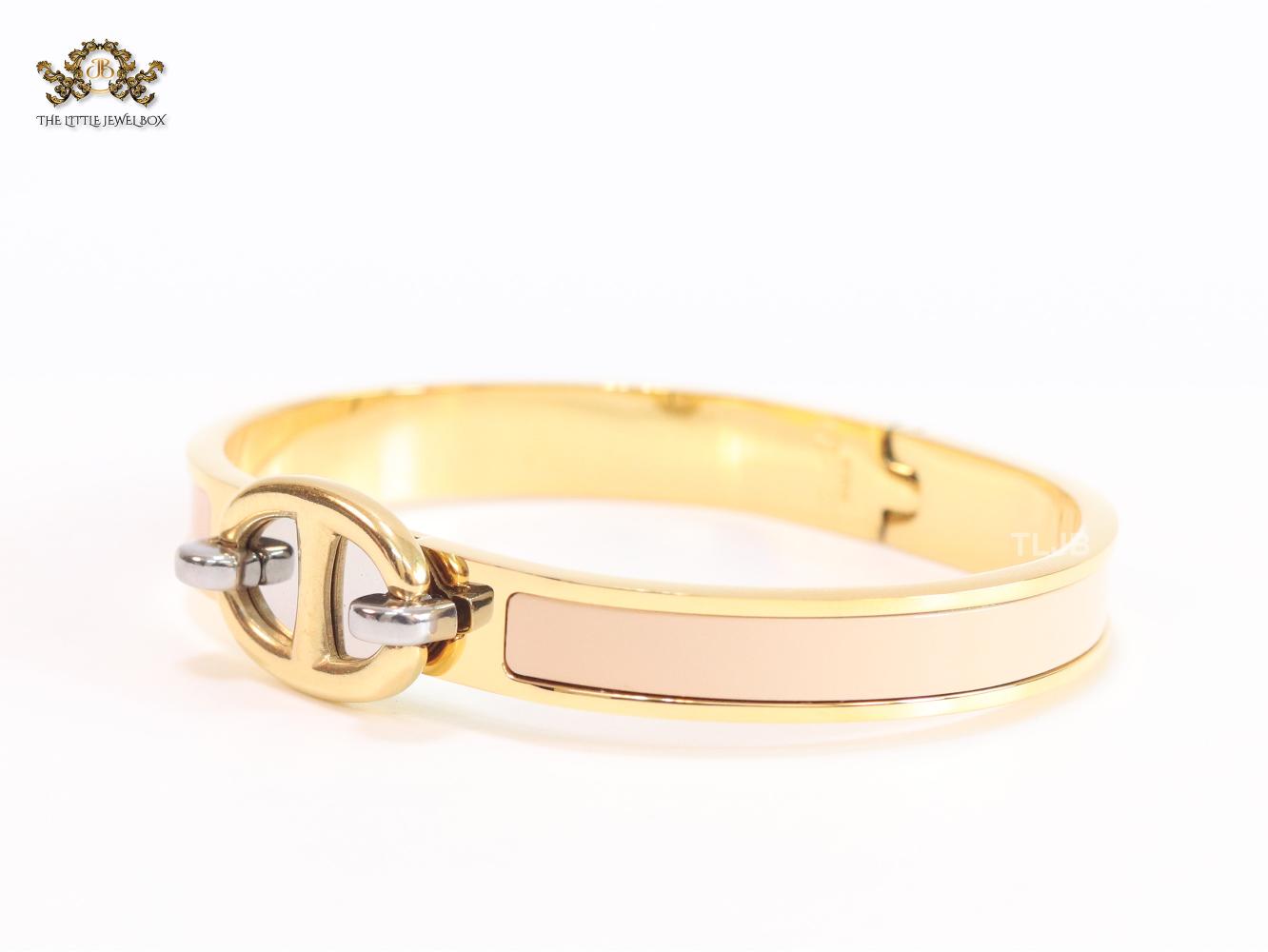 Alphabet H baby pink  sleek bracelet