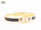 Alphabet H black sleek bracelet