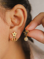 Alphabet CD Pearl and Star mismatch earrings