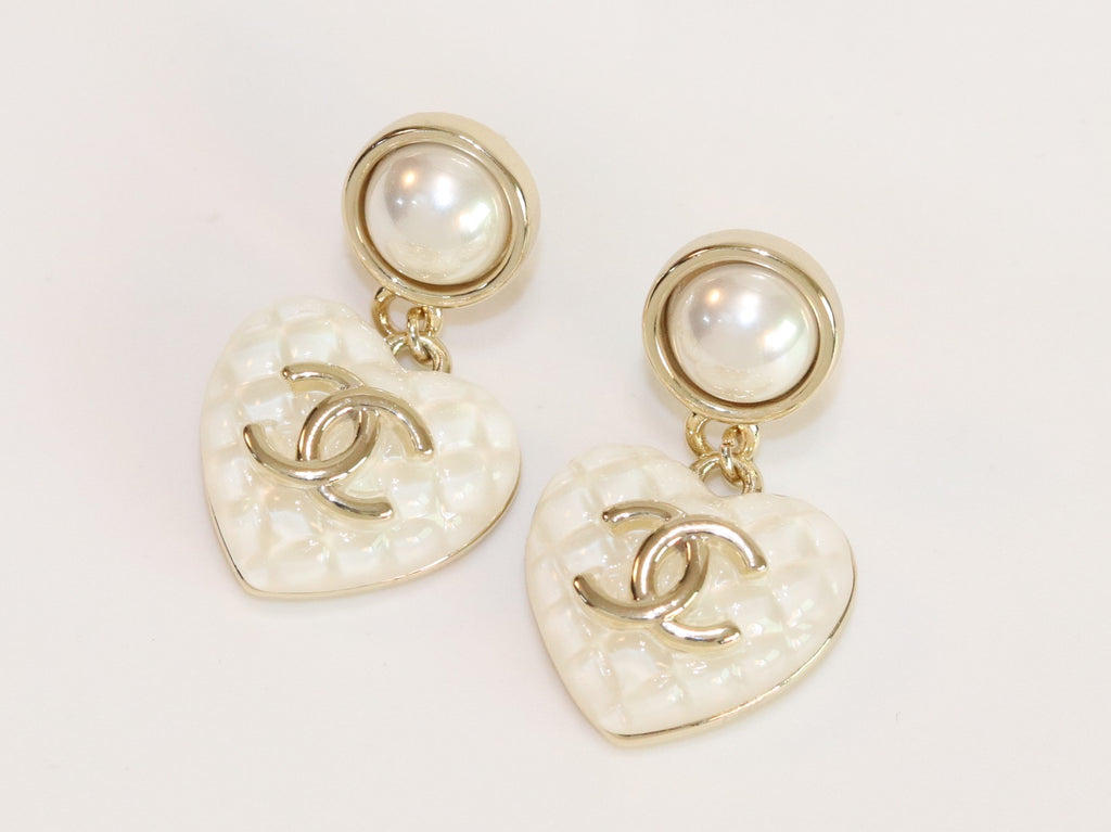 Double C on dangling heart and pearl earrings